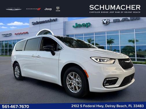 Bright White Clearcoat 2026 Chrysler Pacifica Select