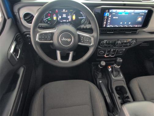 2024 Jeep Wrangler 4xe Sahara