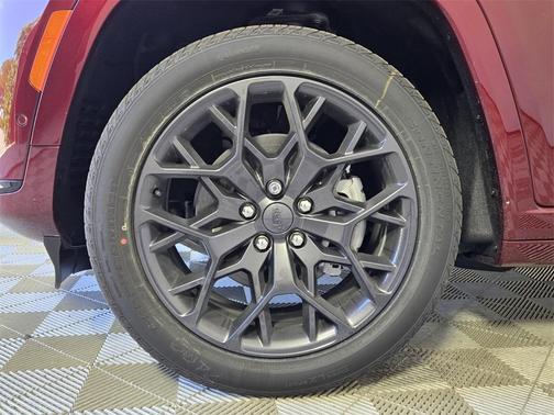 2025 Jeep Grand Cherokee L Summit