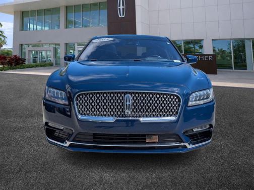 2018 Lincoln Continental Black Label