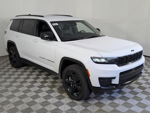 2025 Jeep Grand Cherokee L Laredo