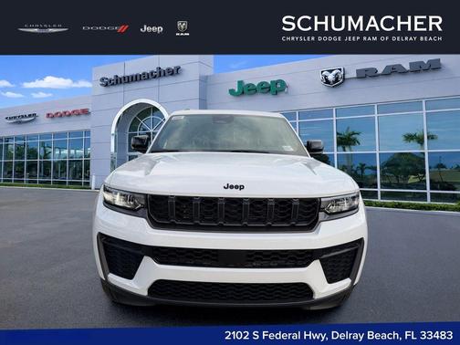 Bright White Clearcoat 2026 Jeep Grand Cherokee L Laredo