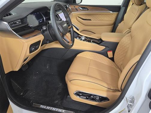 2025 Jeep Grand Cherokee L Summit