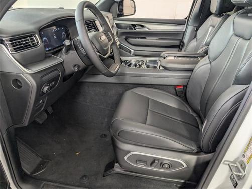 2025 Jeep Wagoneer L Series II