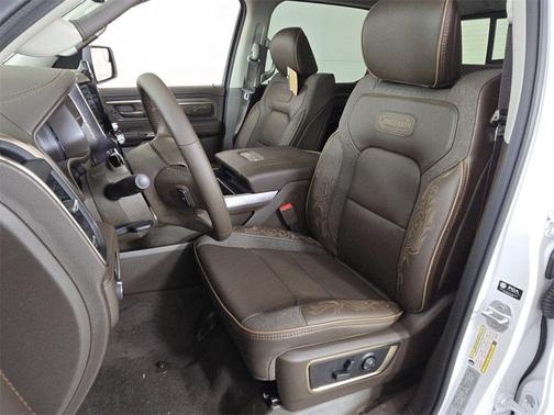 2025 RAM 1500 Limited