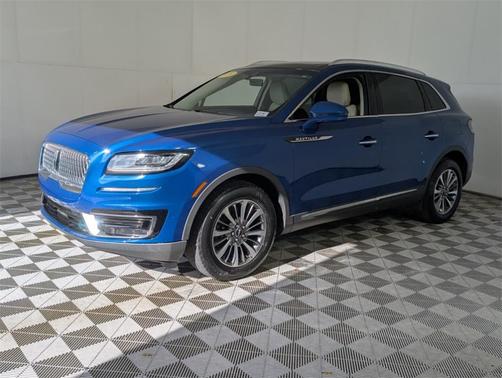 2020 Lincoln Nautilus Reserve