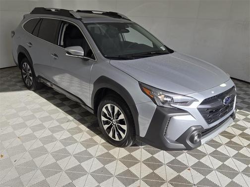 2025 Subaru Outback Touring