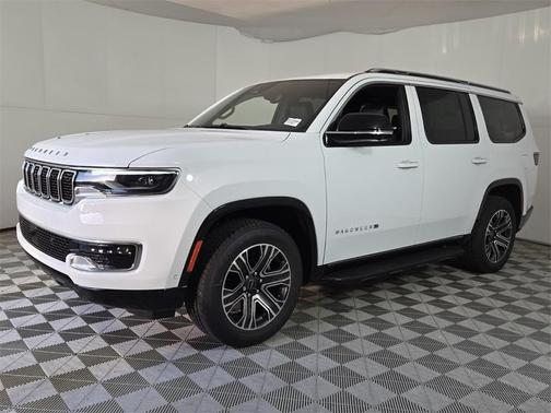 2025 Jeep Wagoneer Base
