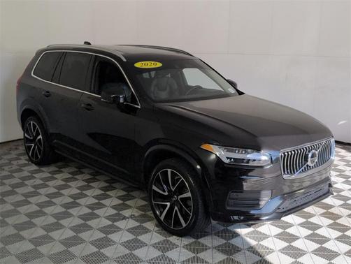 2020 Volvo XC90 T6 Momentum 6 Passenger