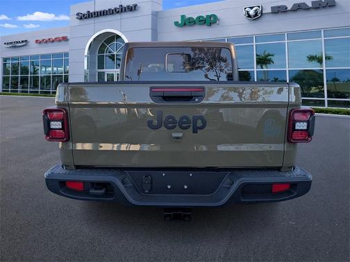 2026 Jeep Gladiator Sport