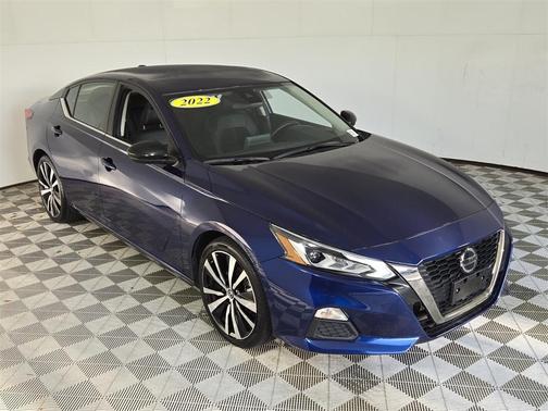 2022 Nissan Altima 2.5 SR