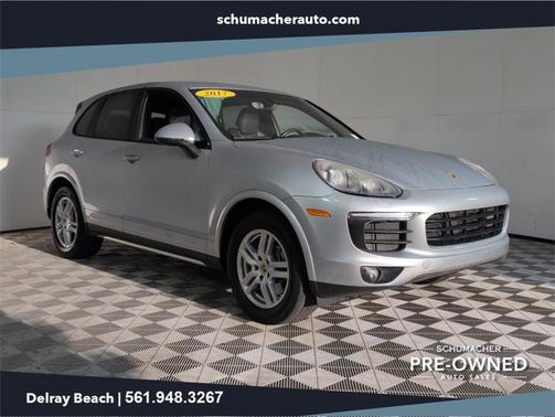 2017 Porsche Cayenne Platinum Edition