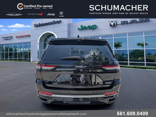 Diamond Black 2023 Jeep Grand Cherokee Summit
