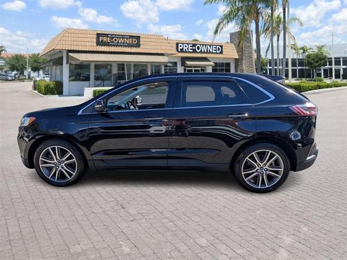2021 Ford Edge Titanium