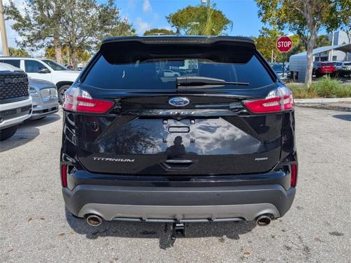 2021 Ford Edge Titanium