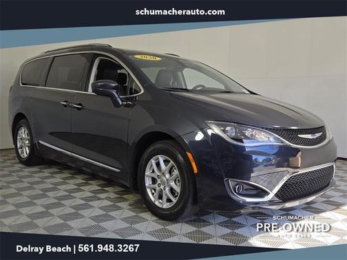 2020 Chrysler Pacifica Touring-L