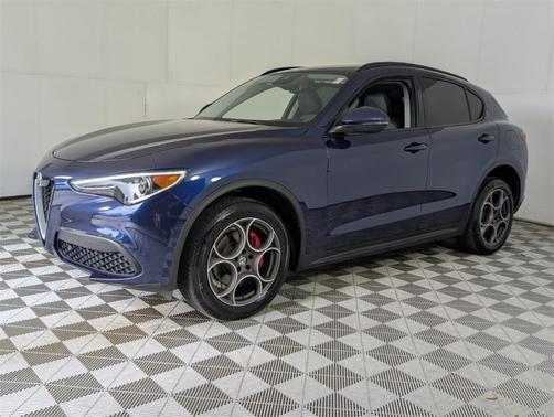 2018 Alfa Romeo Stelvio Base