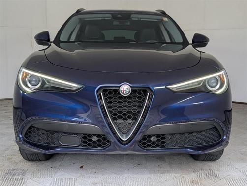 2018 Alfa Romeo Stelvio Base