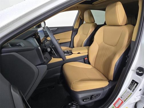 2025 Lexus NX 350h Premium