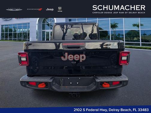 Black Clearcoat 2026 Jeep Gladiator Mojave