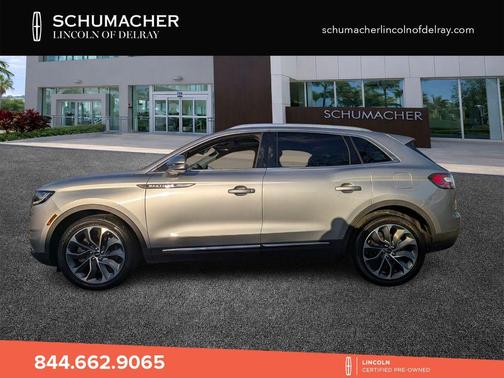 Radiance Metallic 2022 Lincoln Nautilus Reserve