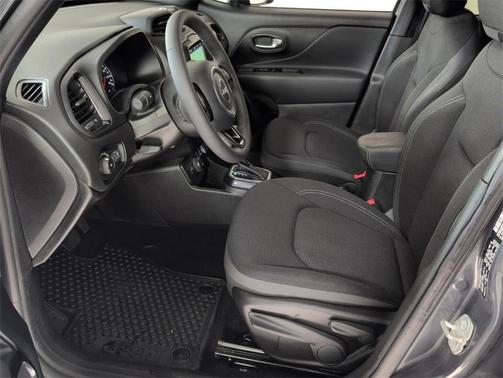 2022 Jeep Renegade Altitude