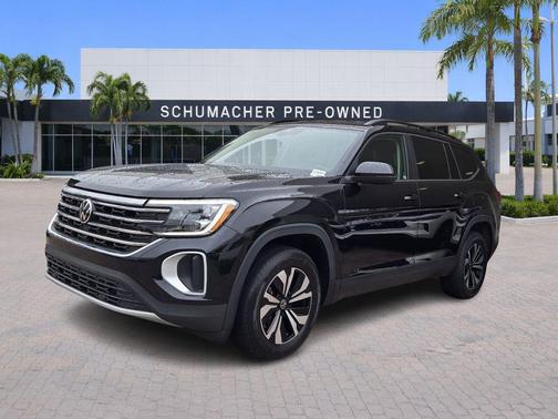 Deep Black Pearl Effect 2024 Volkswagen Atlas 2.0T SE