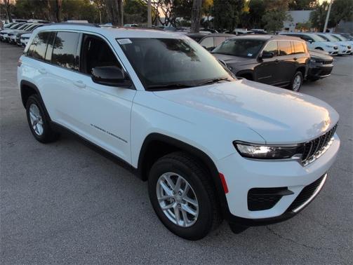 2025 Jeep Grand Cherokee Laredo X