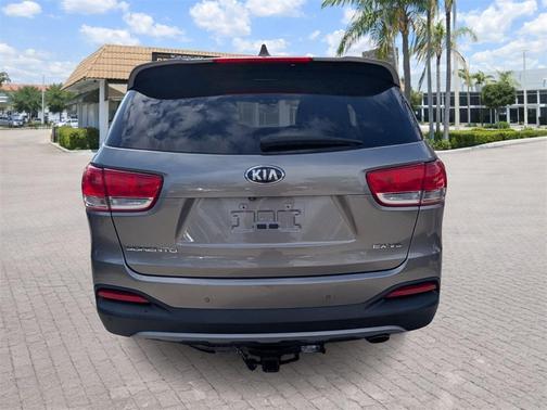 2016 Kia Sorento EX