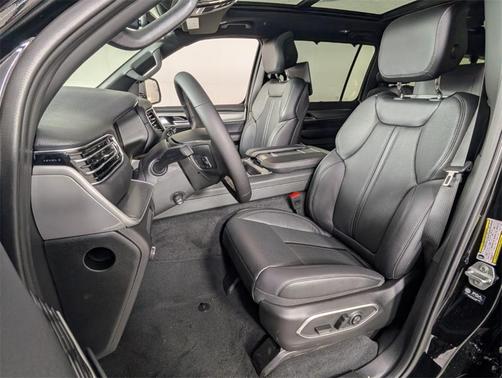 2025 Jeep Wagoneer L Series II