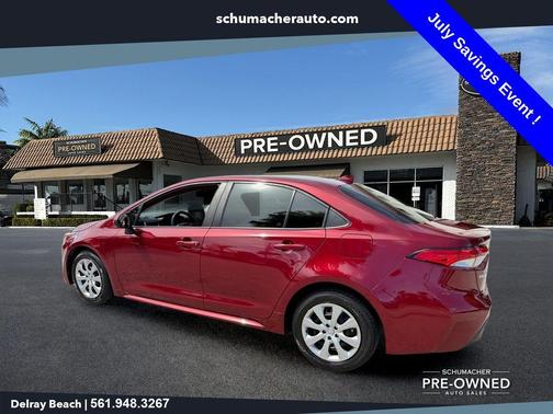 Pearl 2023 Toyota Corolla LE