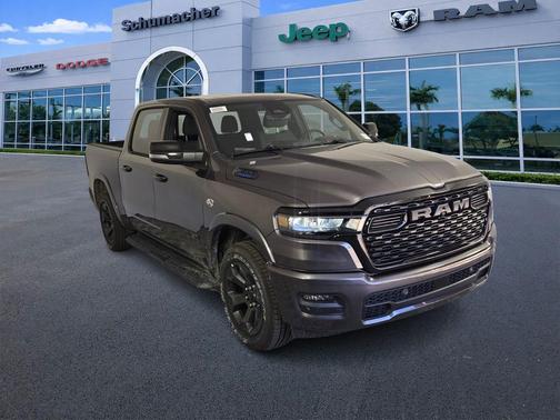 Granite Crystal Clearcoat Metallic 2026 RAM 1500 Big Horn/Lone Star