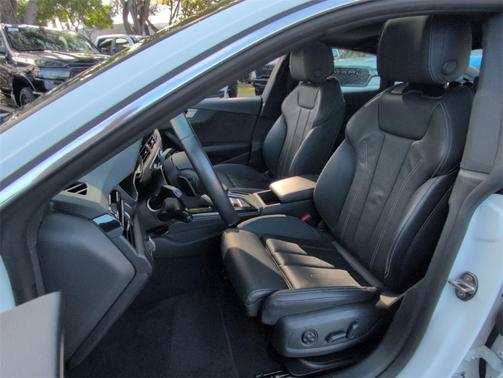 2024 Audi A5 Sportback 45 S line quattro Premium