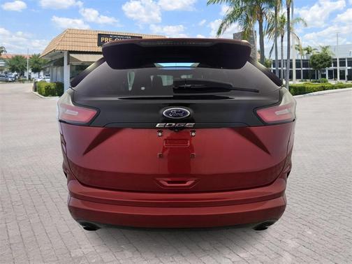 2021 Ford Edge ST Line