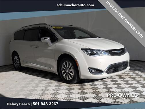 2020 Chrysler Pacifica Hybrid Limited