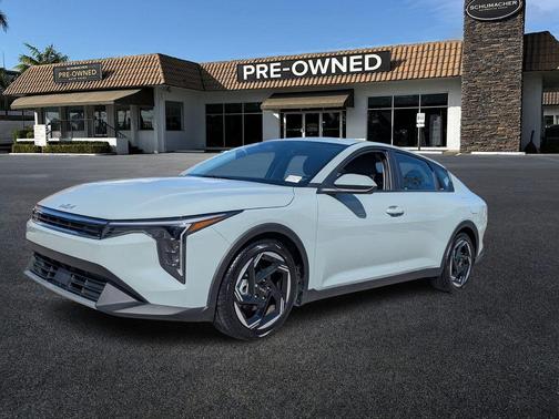 2025 Kia K4 EX