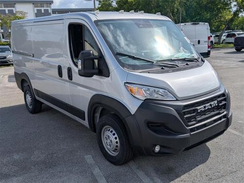 2025 RAM ProMaster 1500 Low Roof