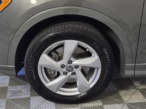 2020 Audi Q3 45 Premium