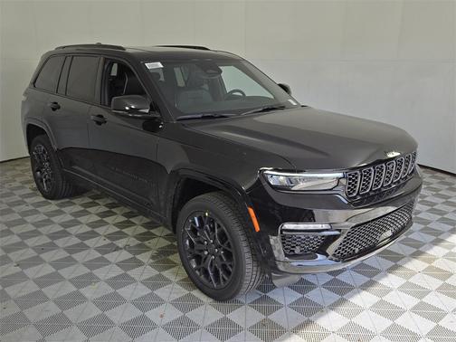 2025 Jeep Grand Cherokee Summit