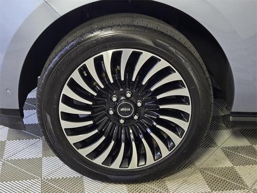 2018 Lincoln Navigator Black Label