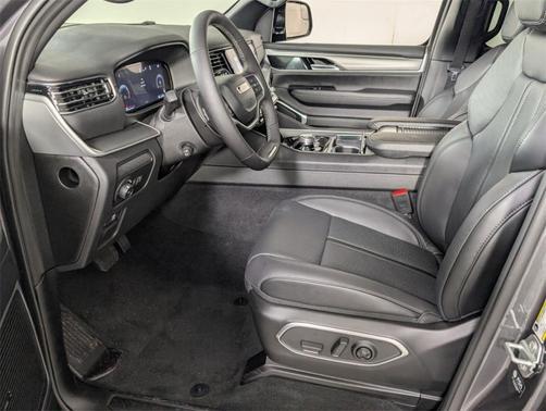2025 Jeep Wagoneer Series II
