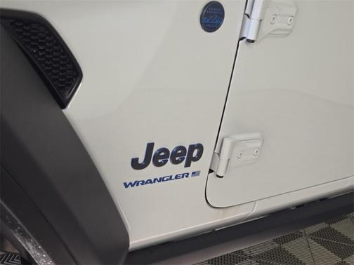 2025 Jeep Wrangler 4xe Rubicon
