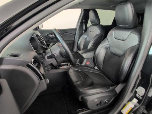 2021 Jeep Cherokee Latitude Plus
