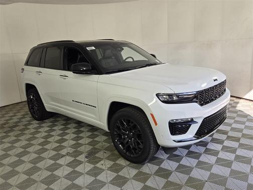 2025 Jeep Grand Cherokee Summit