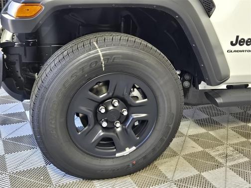 2026 Jeep Gladiator Sport