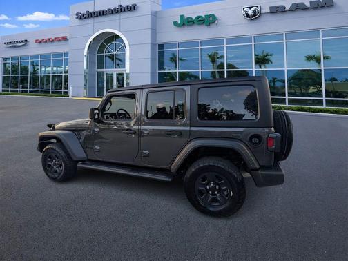 Granite Crystal Clearcoat Metallic 2026 Jeep Wrangler Sport