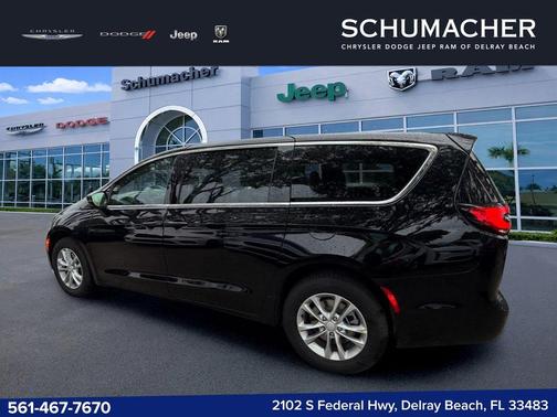 PXJ 2027 Chrysler Pacifica SELECT