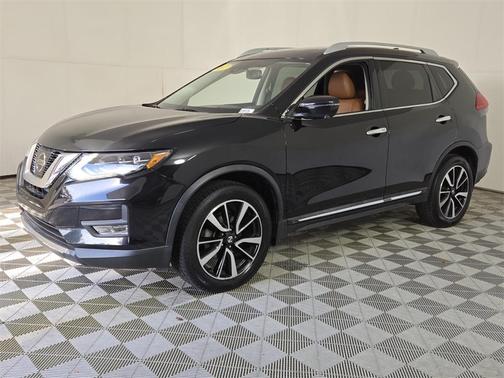 2017 Nissan Rogue SL
