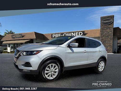 Brilliant Silver Metallic 2021 Nissan Rogue Sport SV