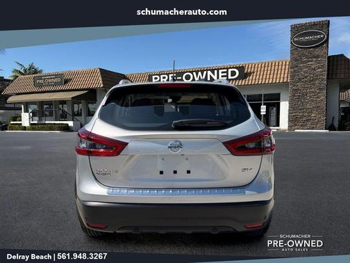 Brilliant Silver Metallic 2021 Nissan Rogue Sport SV